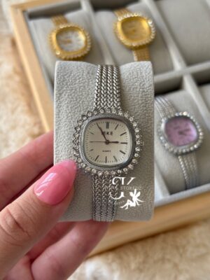 8e095fc6-a25c-4f0b-b993-f309a3d3d520 Ieke 💟