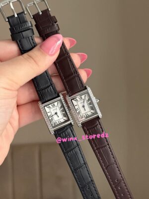 5b6558f3-7f99-422e-9ee9-82744f42ddc4 IEKE original en cuire